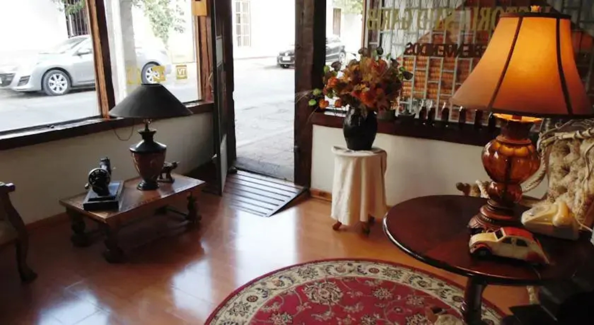 Hotel Victoria Said Garib