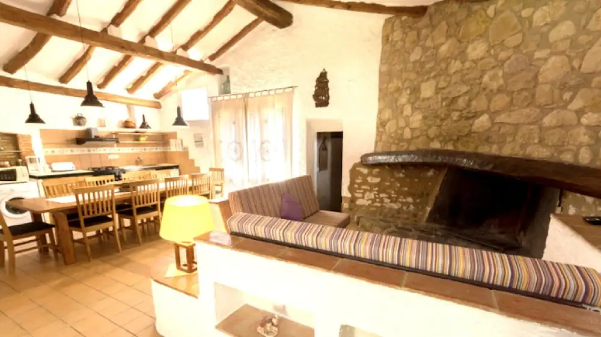 House With 3 Bedrooms in Llampaies, With Pool Access, Enclosed Garden and Wifi Near the Beach