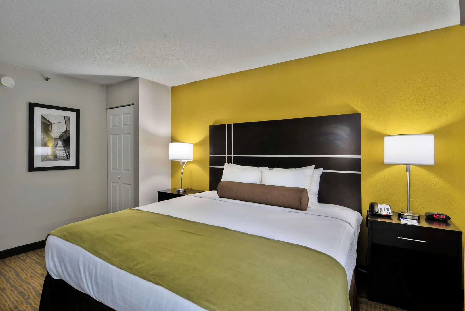Best Western Plus Hanes Mall Hotel