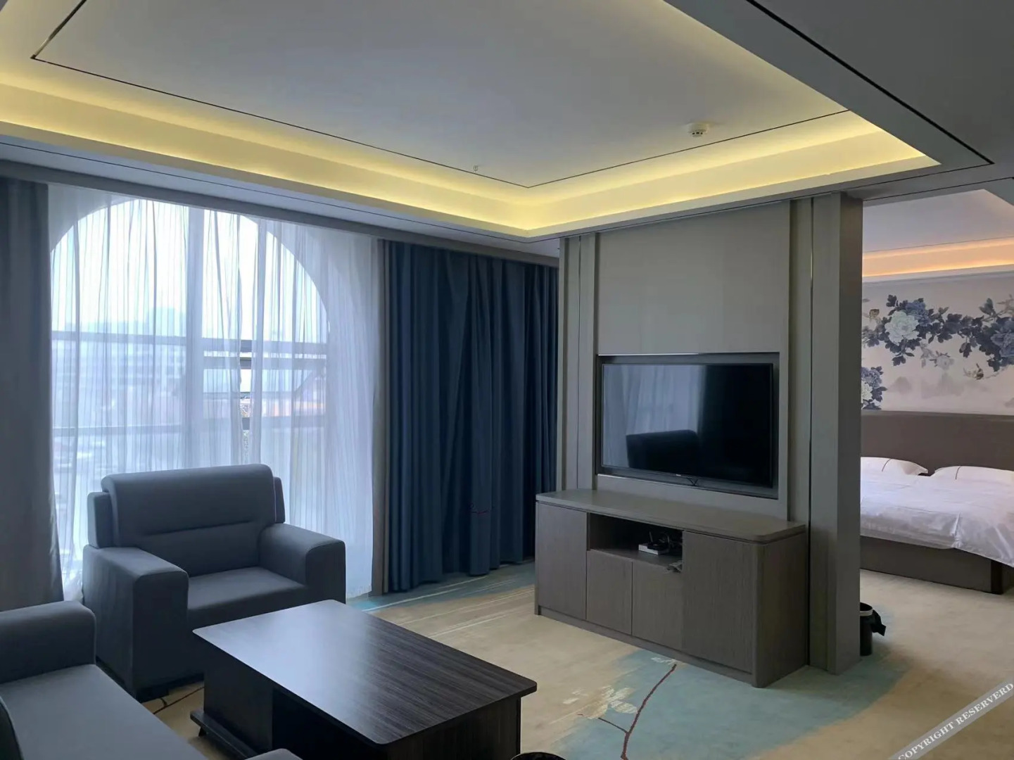 Holiday Inn Huaneng Kuqa