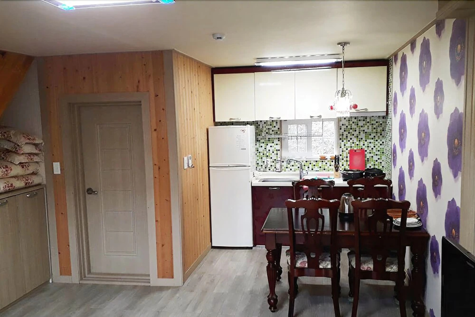 Hongcheon Pastel Pension