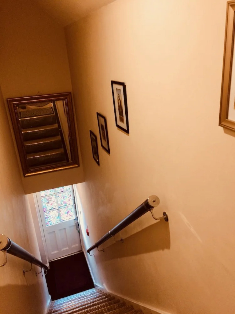 The Olde Leather Bottle