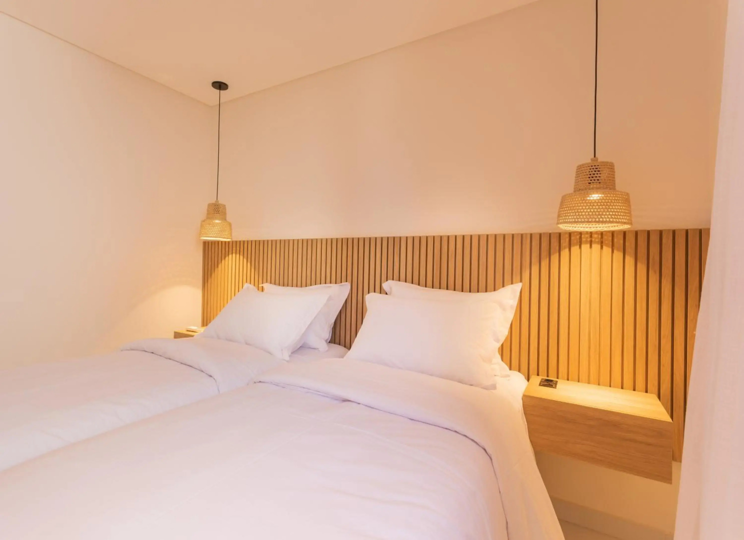 Acqua Residences Luxury Collection