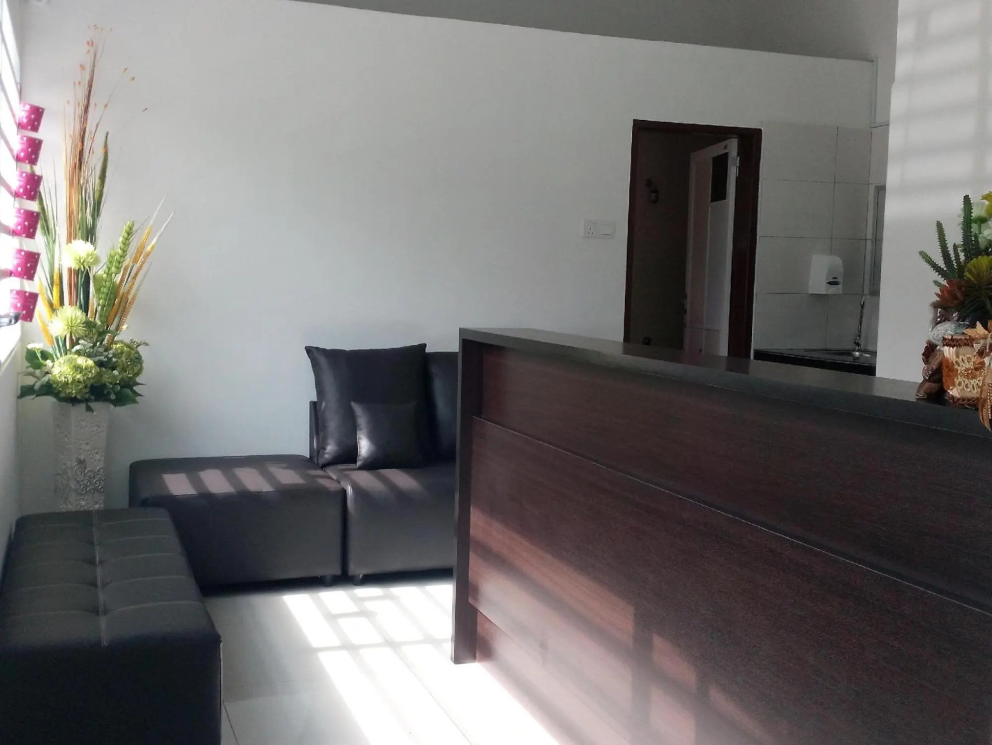 Sam Jade Guest House