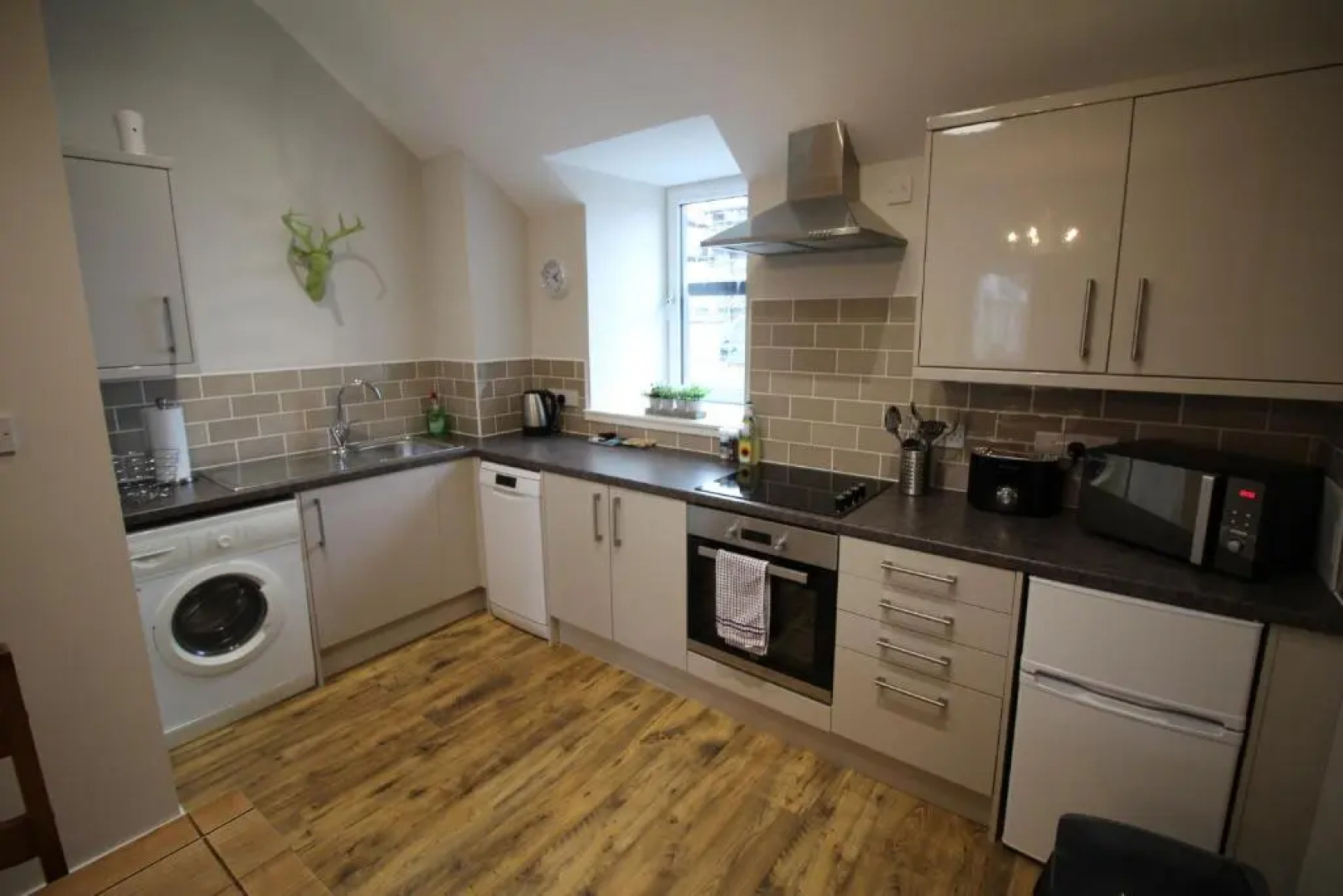 Douglas House Apartments