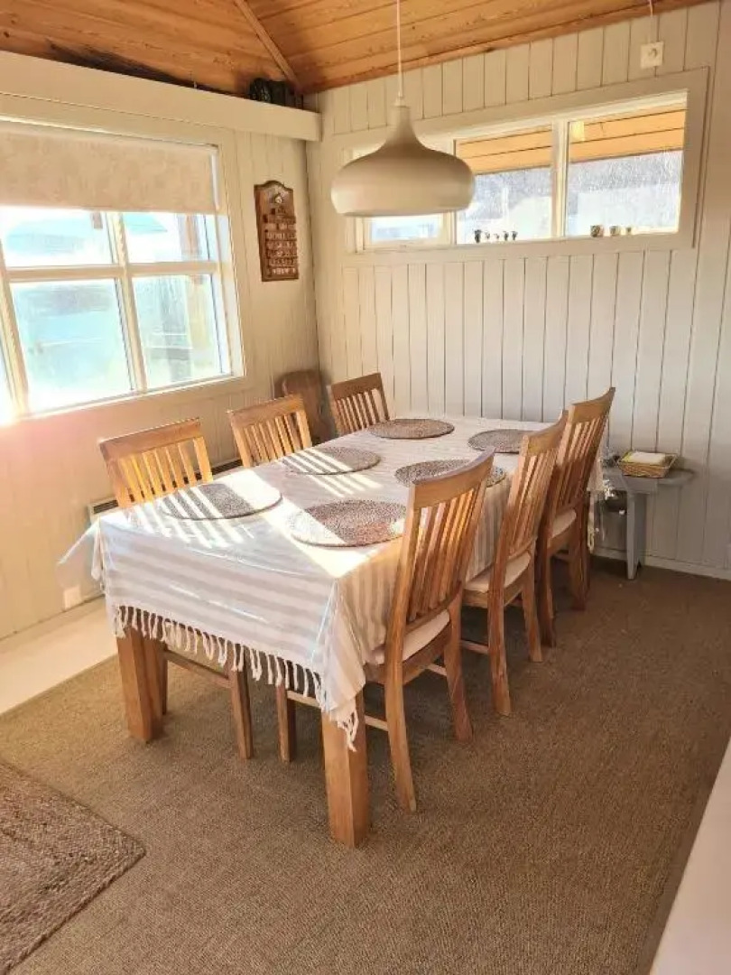 Cozy Cottage in Icelandic nature with Hot tub