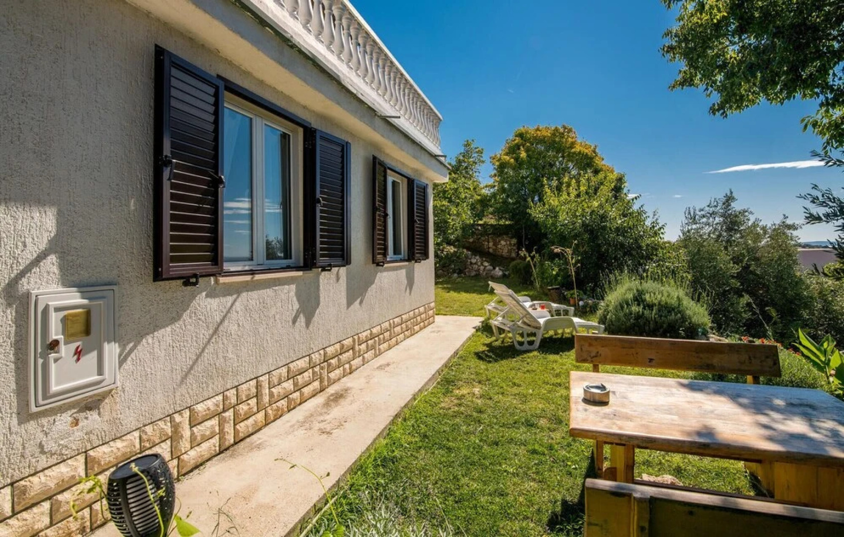 Amazing Apartment in Stara Baska With 1 Bedrooms and Wifi