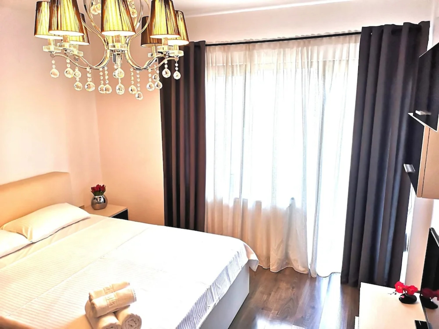 Casa Bella Apartments