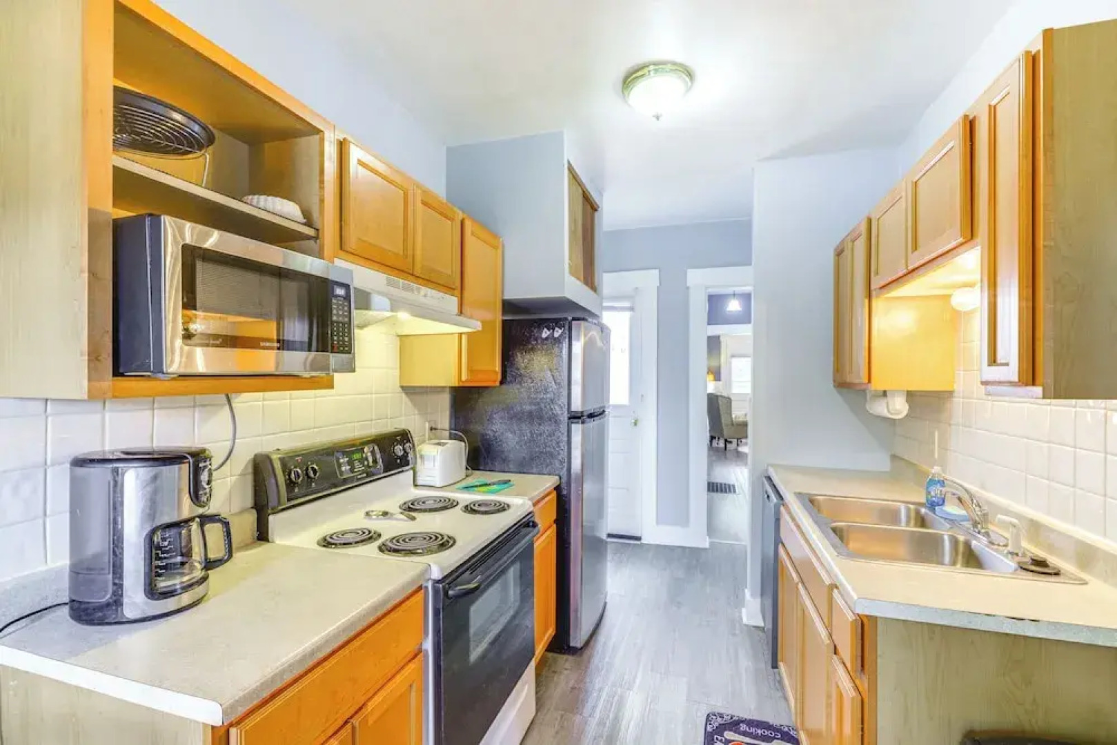 Dog-friendly Dayton Home: 1 Mi to Downtown!