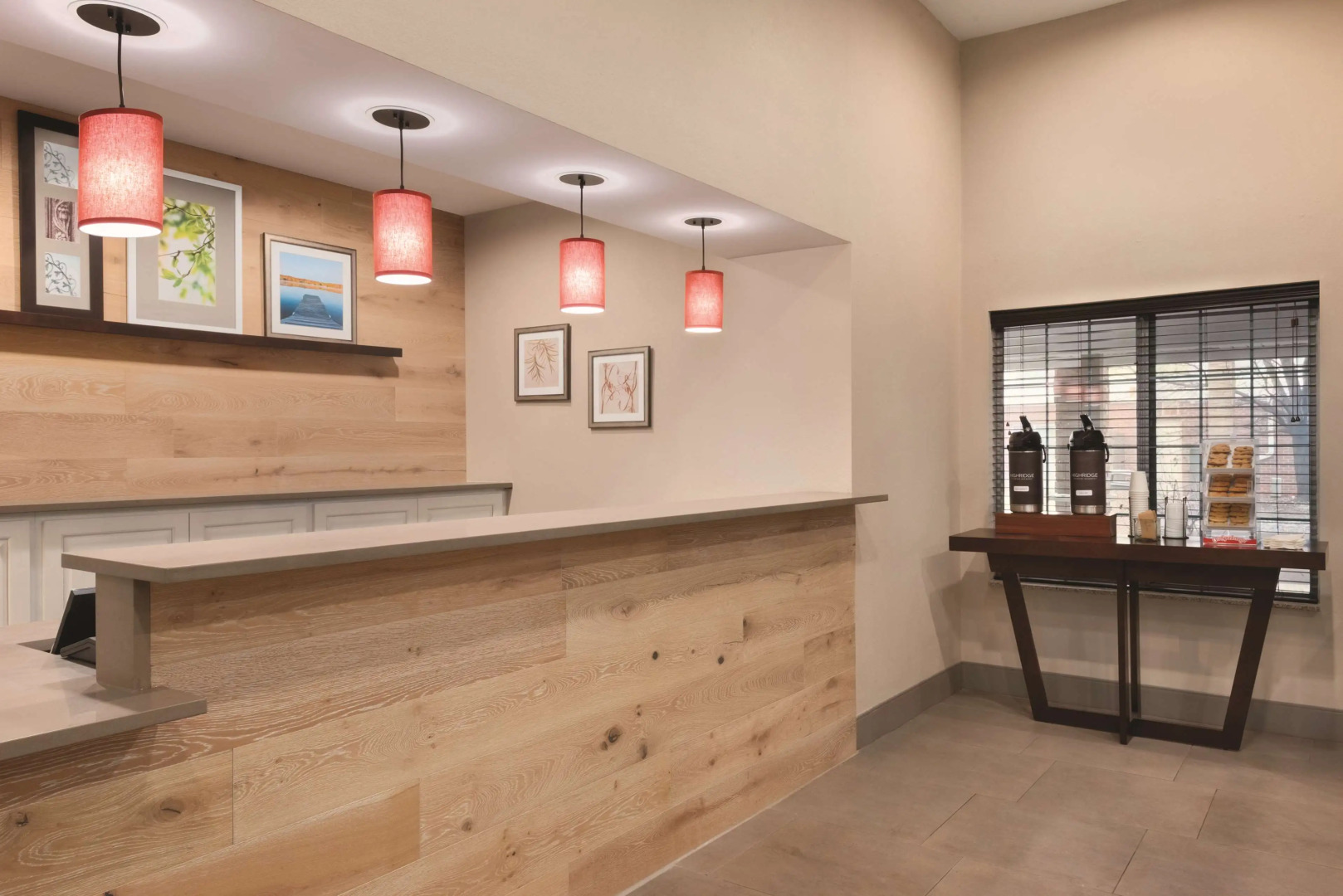 Country Inn & Suites by Radisson, Merrillville, IN