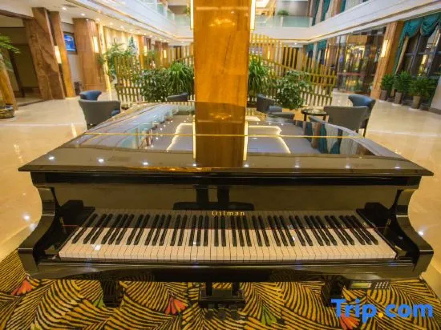 Guangnan Babaogong Hotel