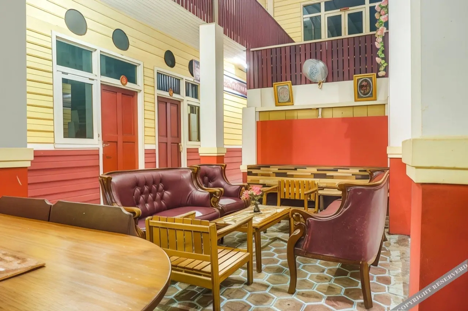 SPOT ON 91833 Hotel Anggrek Daqu Syariah Kapuas