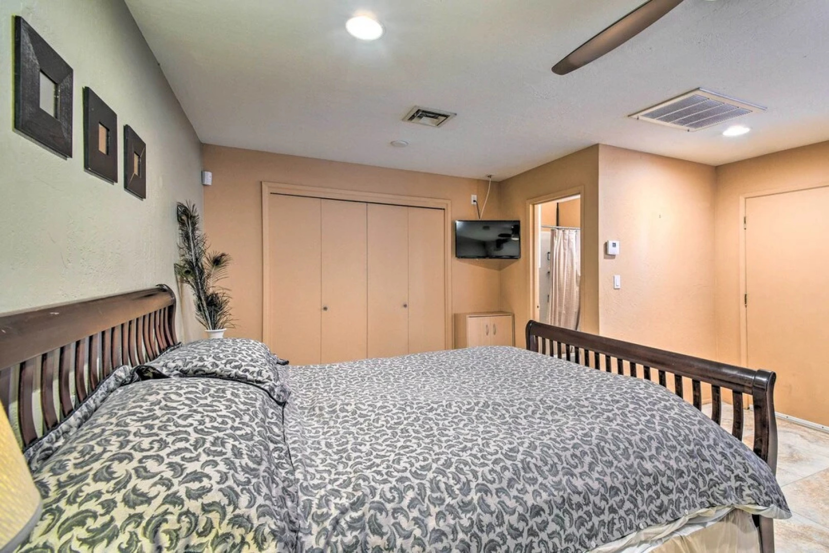 Paradise Valley Cottage Near Hiking Trails!