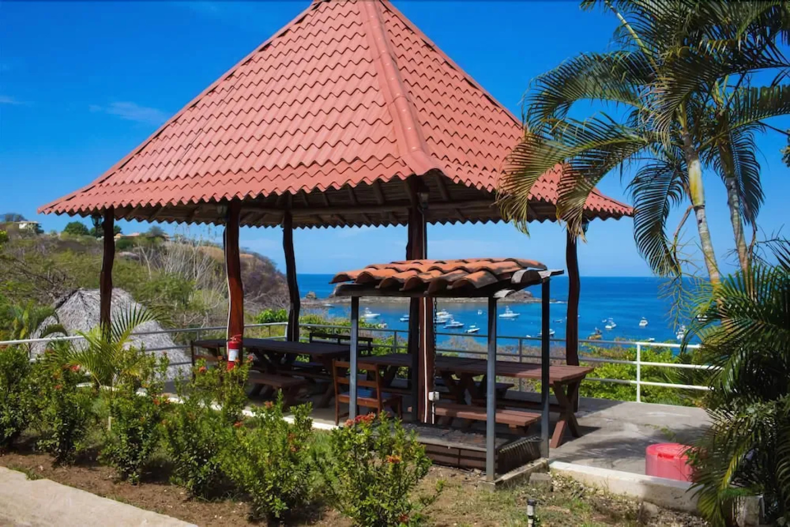 Los Almendros De Ocotal