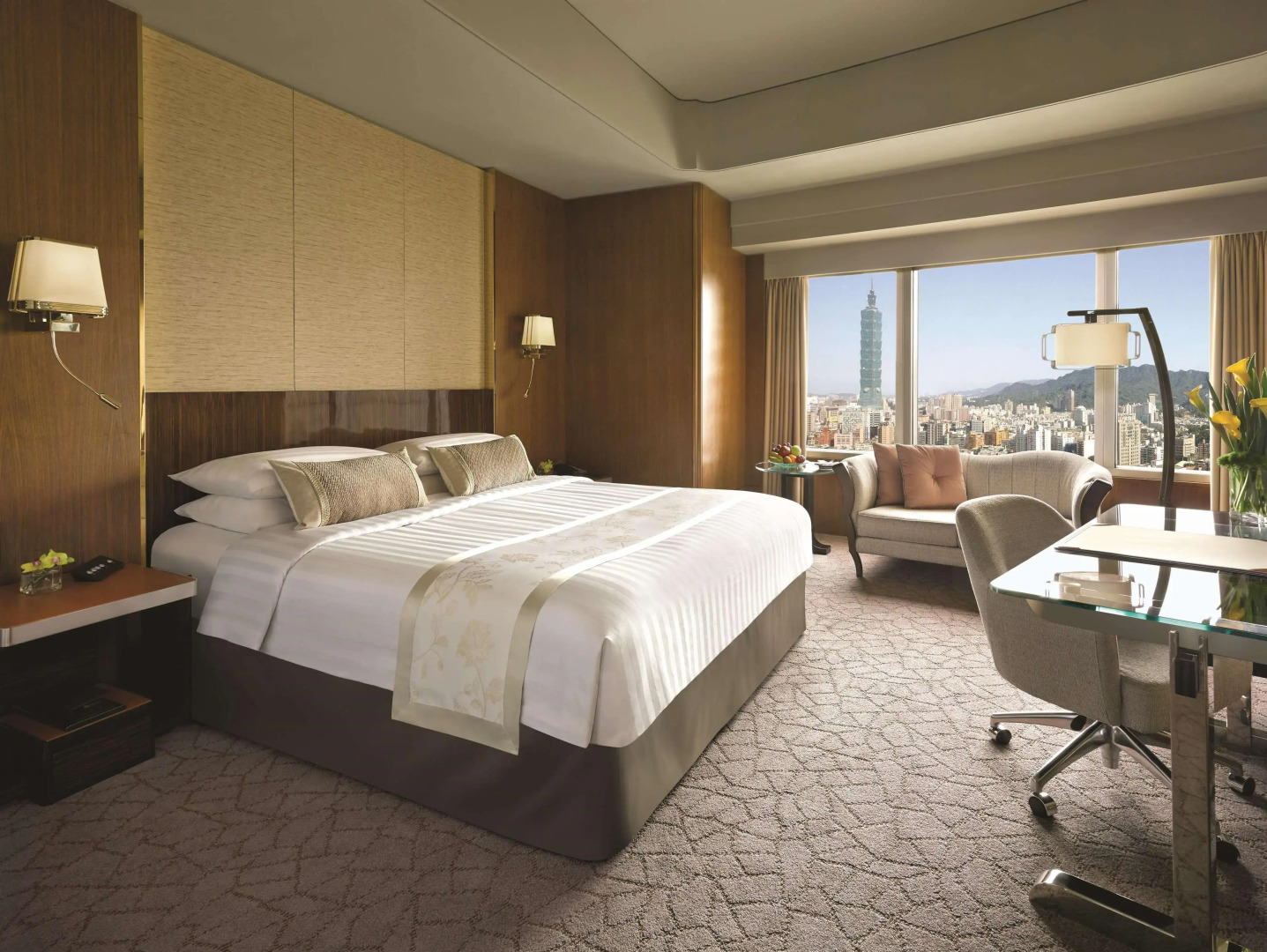 Shangri-La Far Eastern, Taipei