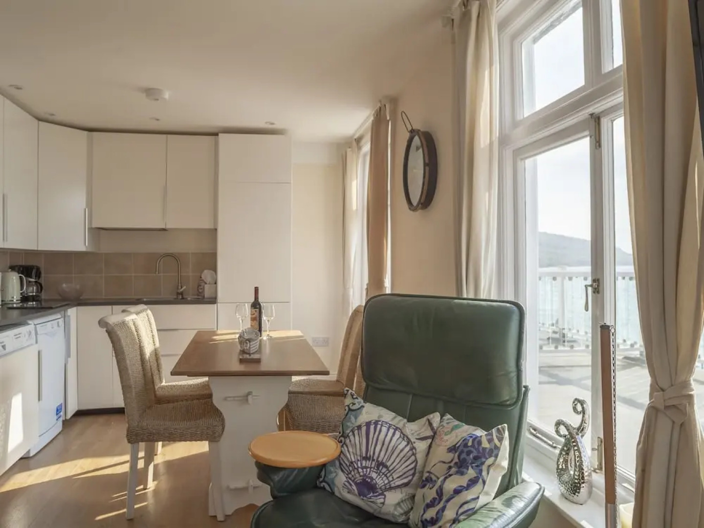 Garden Apartment On The Beach