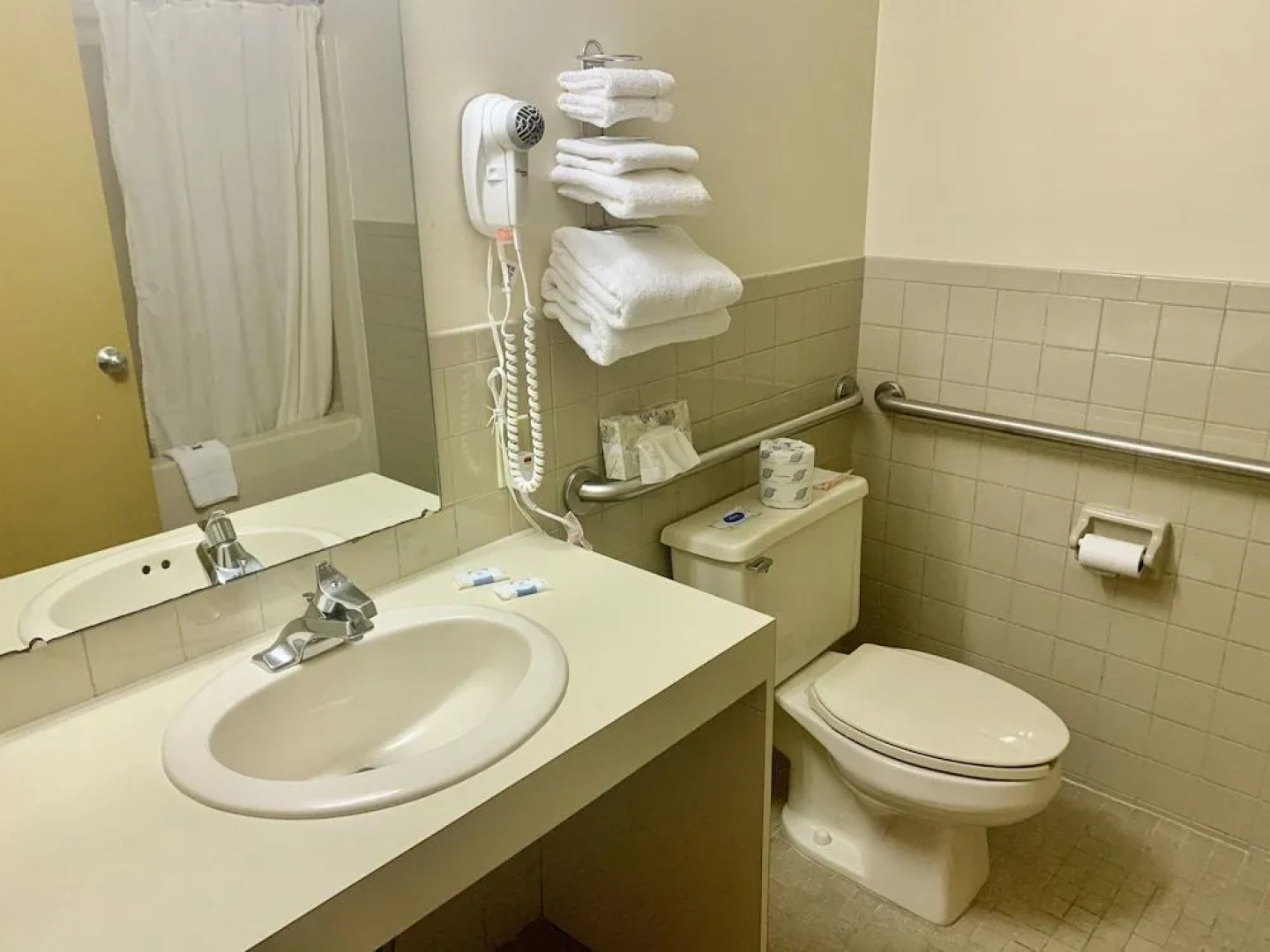 Executive Inn Cass City