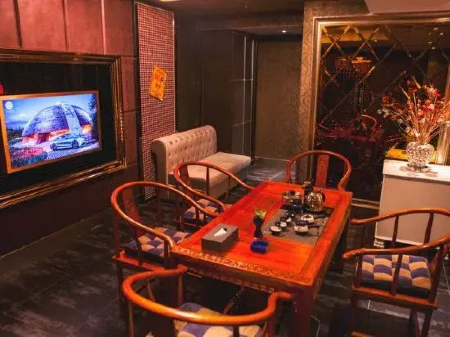 Xiying Holiday Hotel