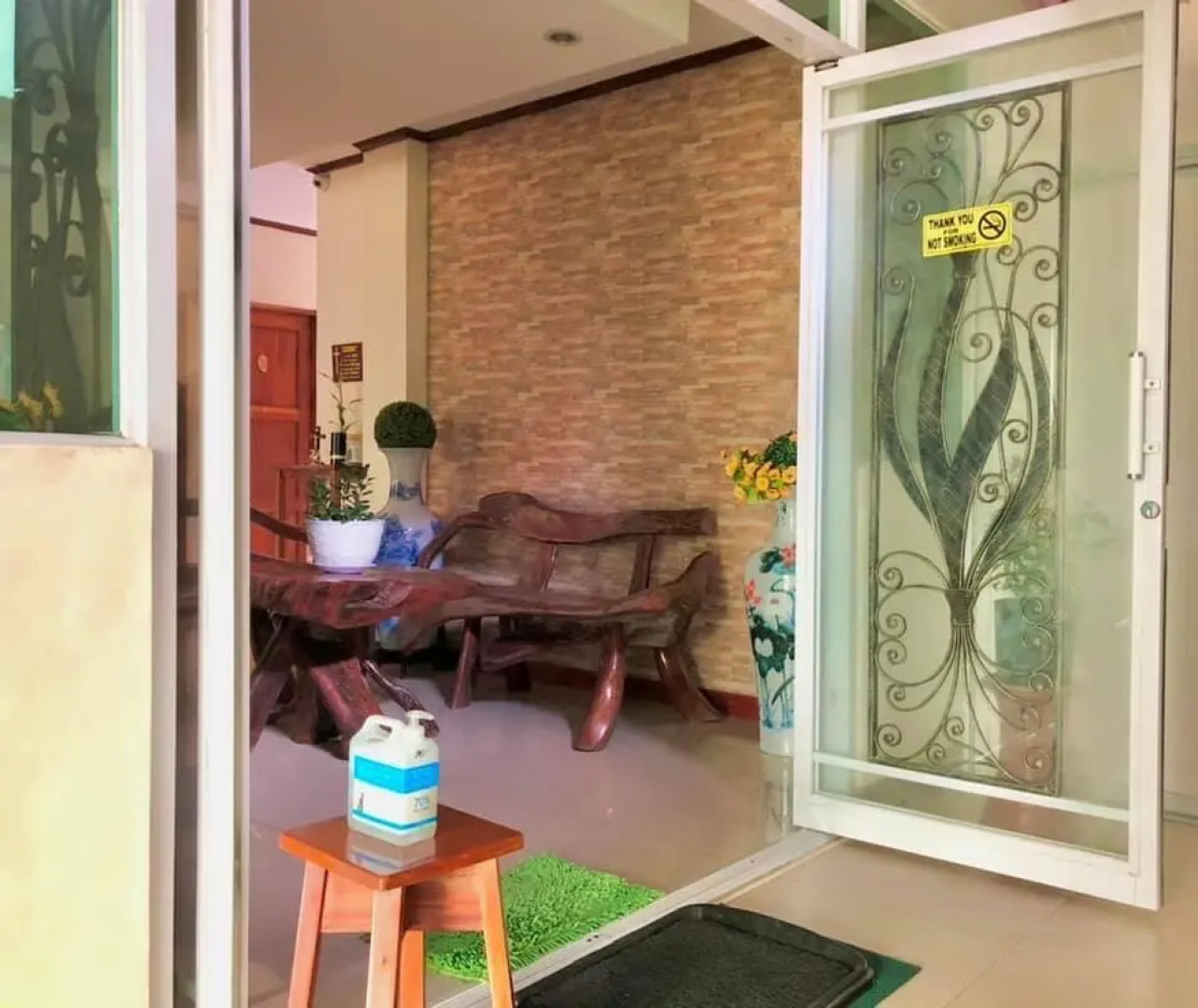 JM Backpackers Hometel