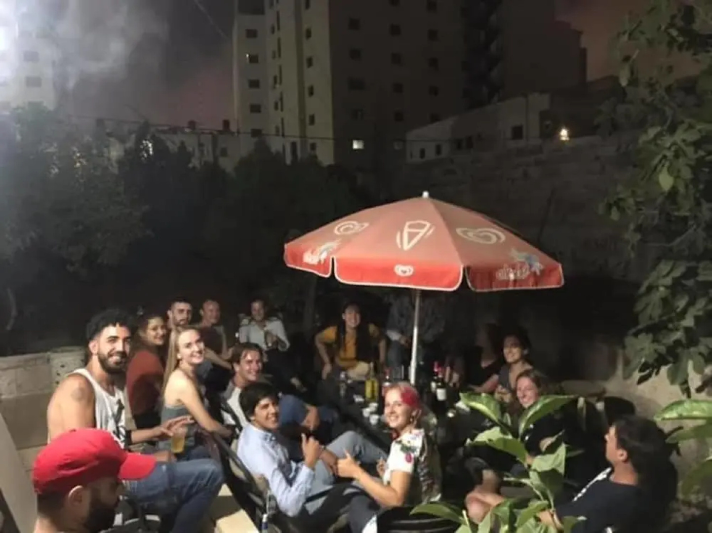 Hommus Hostel