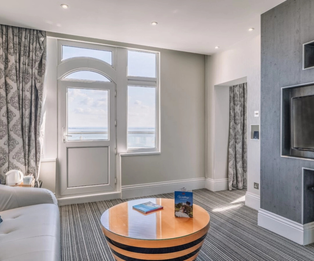 Muthu Westcliff Hotel (Near London Southend Airport)