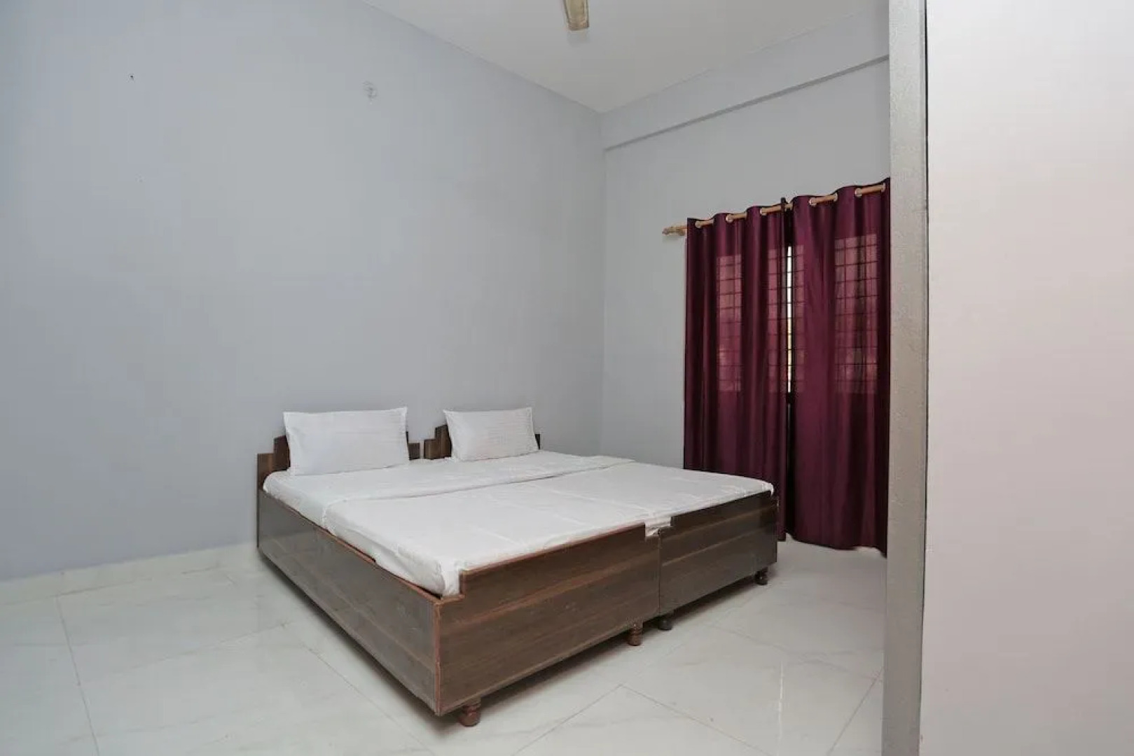 SPOT ON 37815 Stay N Style