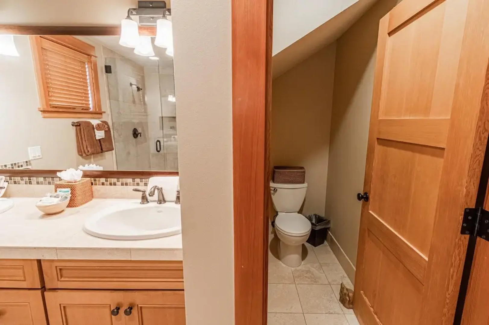 Lodges at Cannon Beach D2