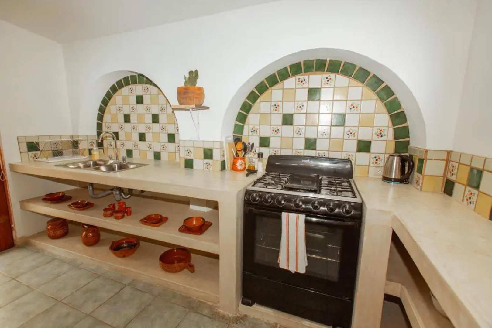 Cien Palmas- Authentic Mexican Casita 1 -Downtown