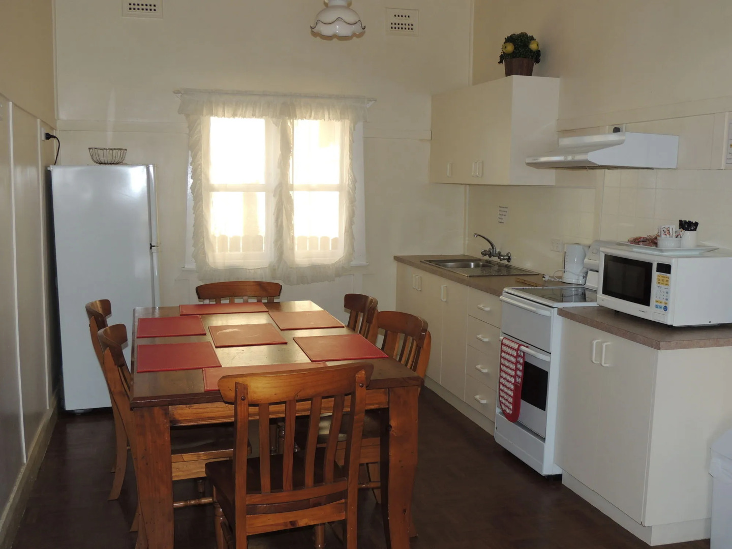 Argyle Terrace Motor Inn