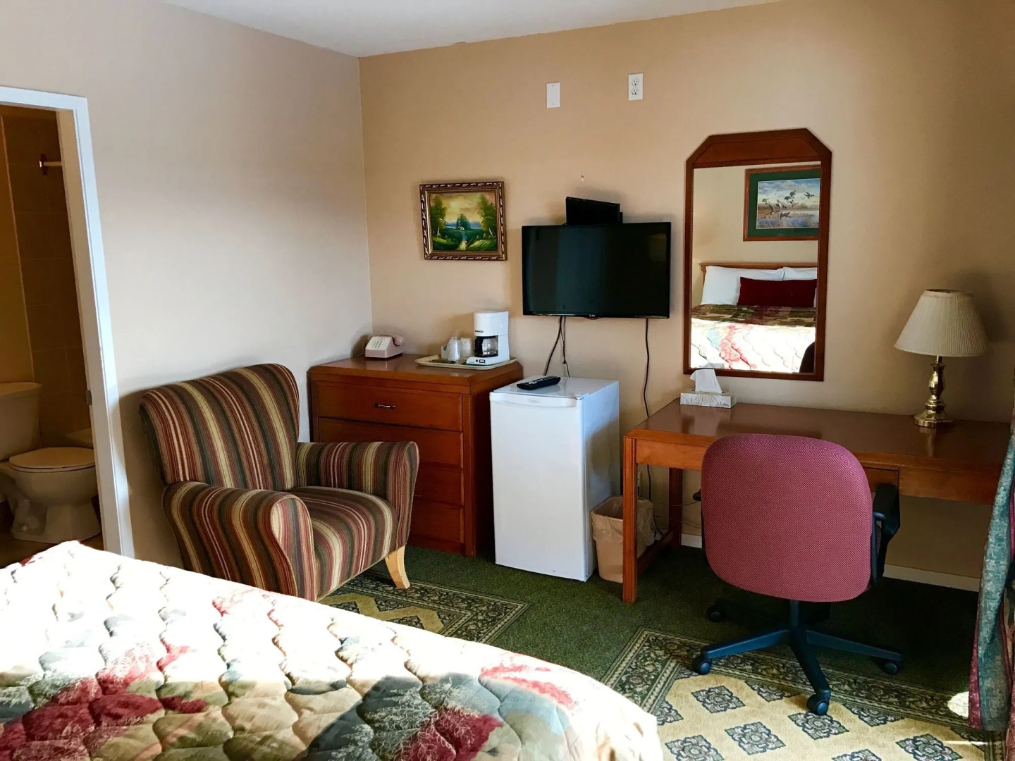 Sahara Courtyard Inn