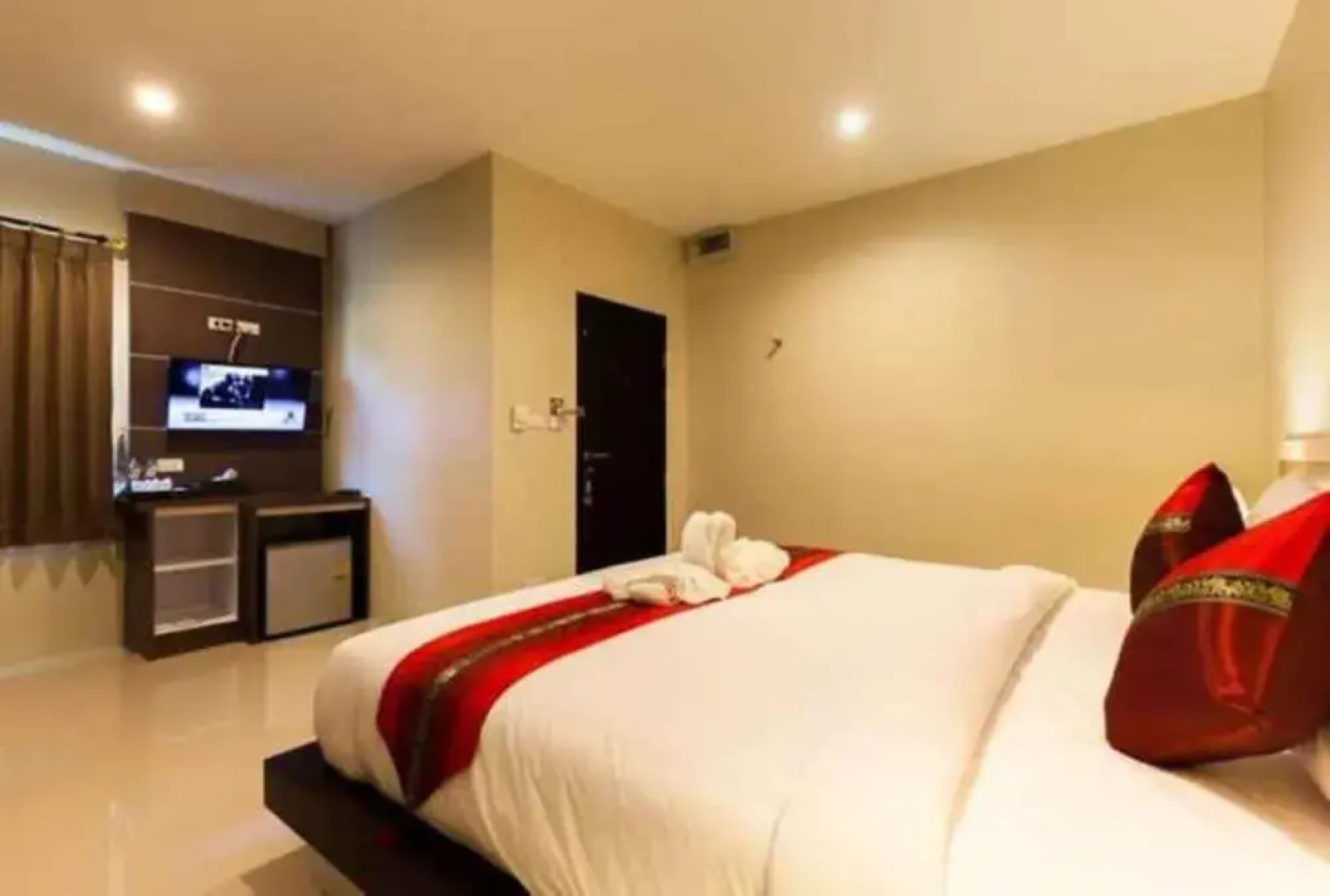 Pranee Home Phangnga