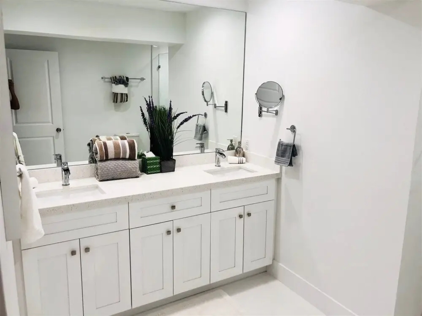 Luxe Miami Shores Home With Pool & BBQ