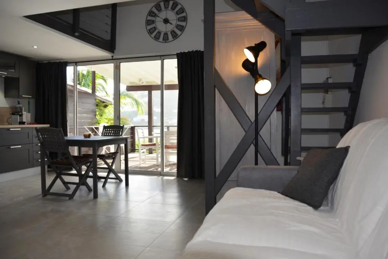 Les Balcons d'Oyster Pond