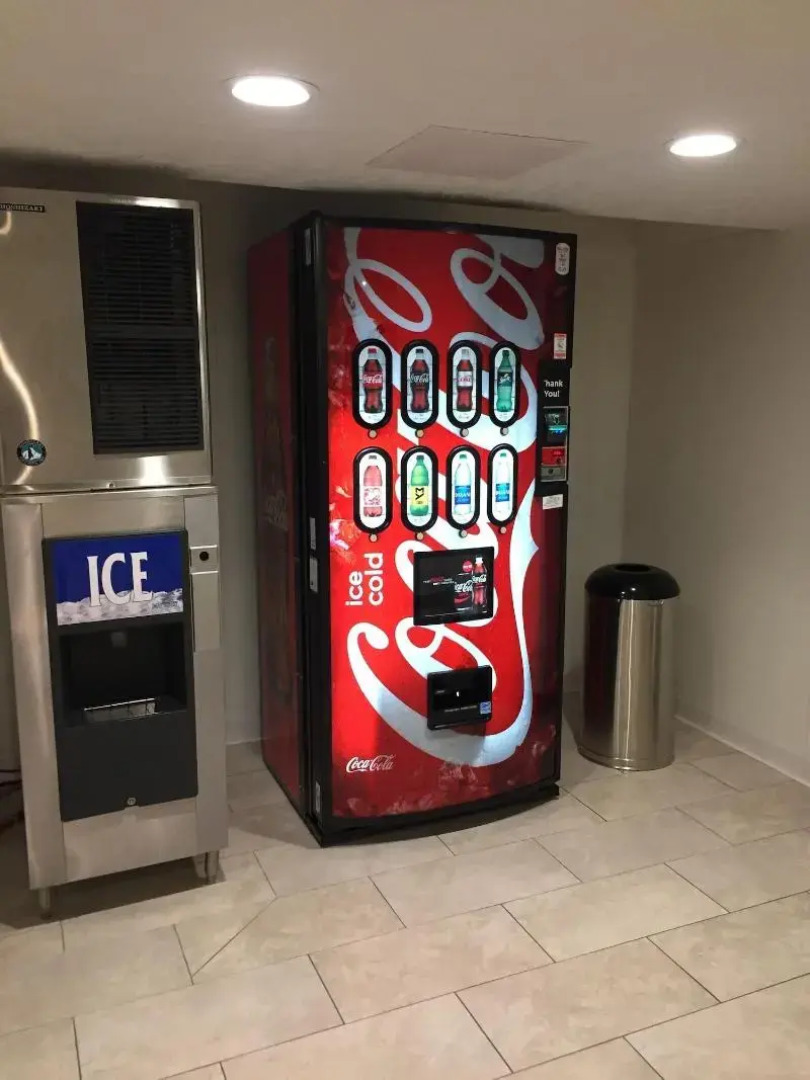 Ivy Court Inn & Suites