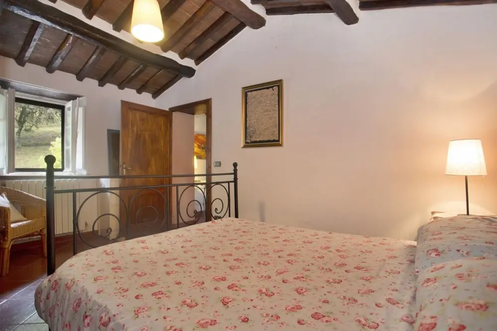 Stunning 2 bed Cottage in the Lucca Countryside