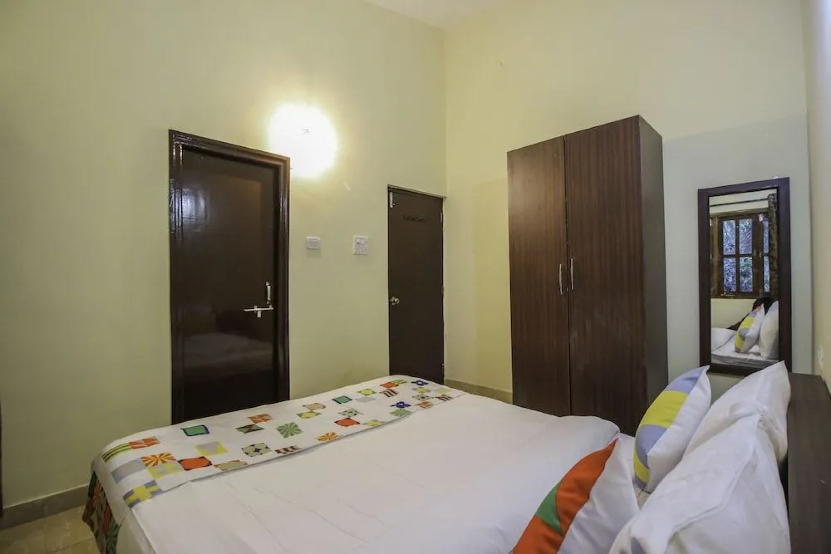 OYO 10917 Home Breezy 2BHK Near Calangute