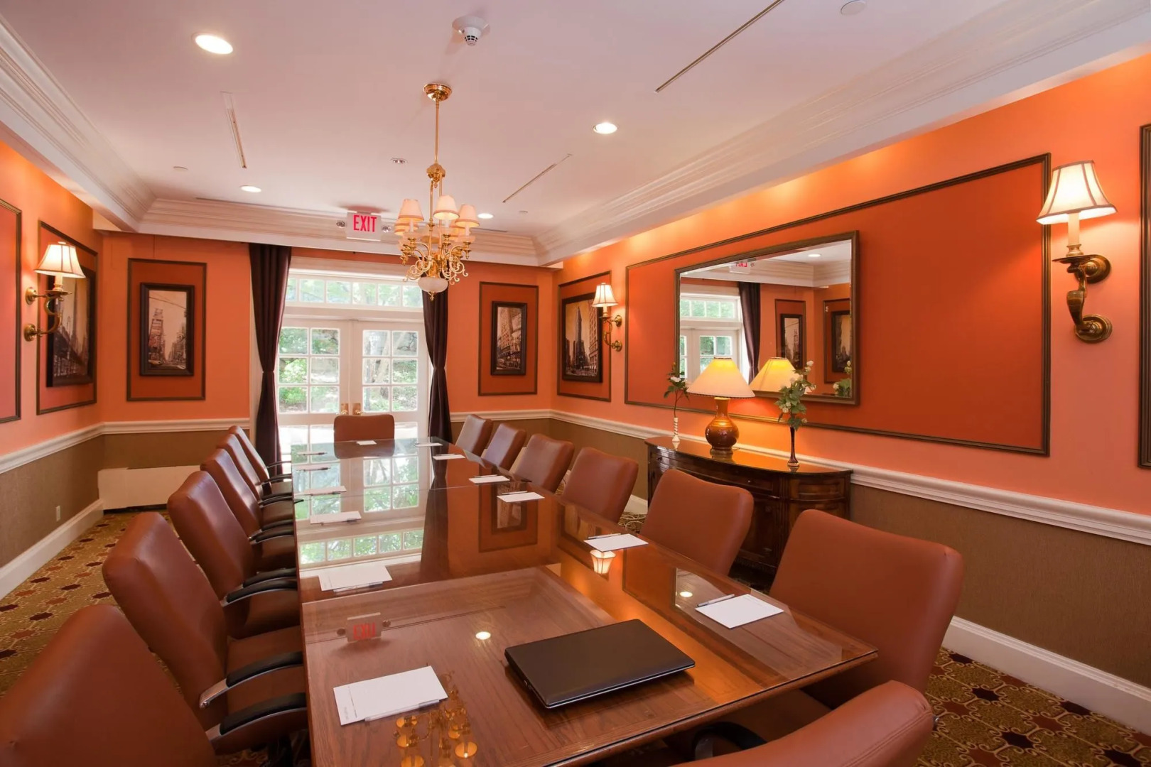 Hampton Inn & Suites Stamford