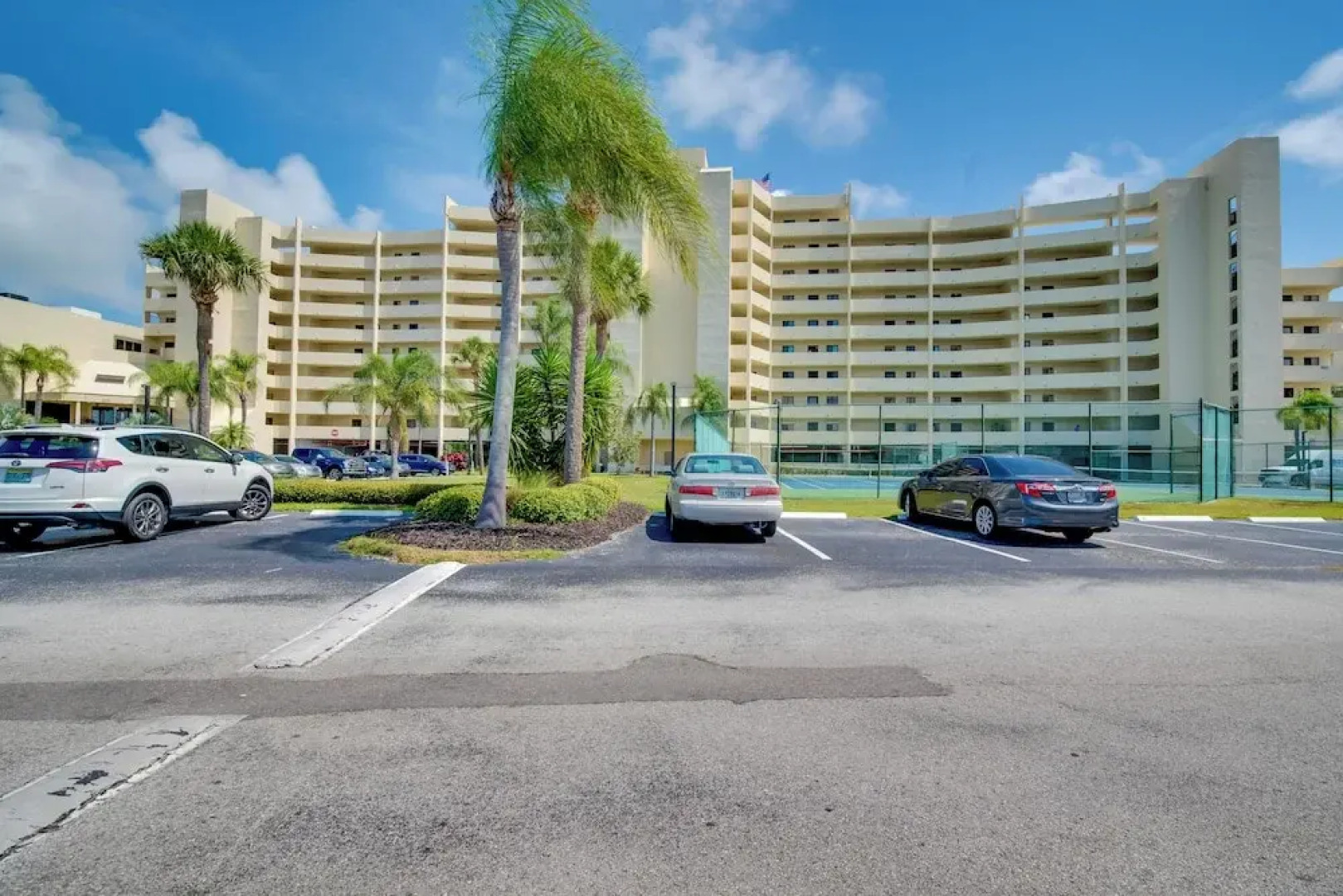 Private Beach Access & Gulf Views: Hudson Condo!