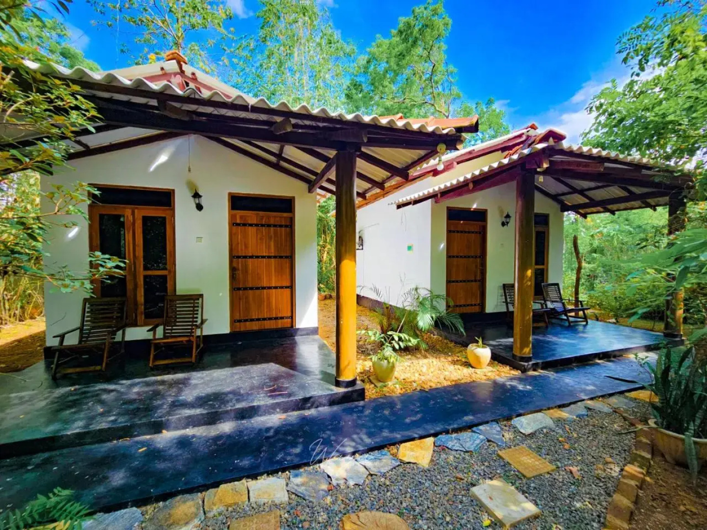 Bright Sun Safari Hotel