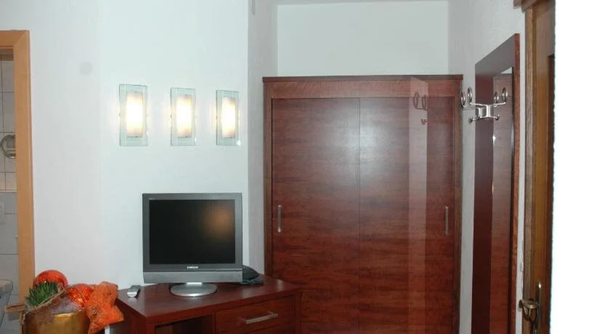 Wohnen by Lizzy Rohrmoser