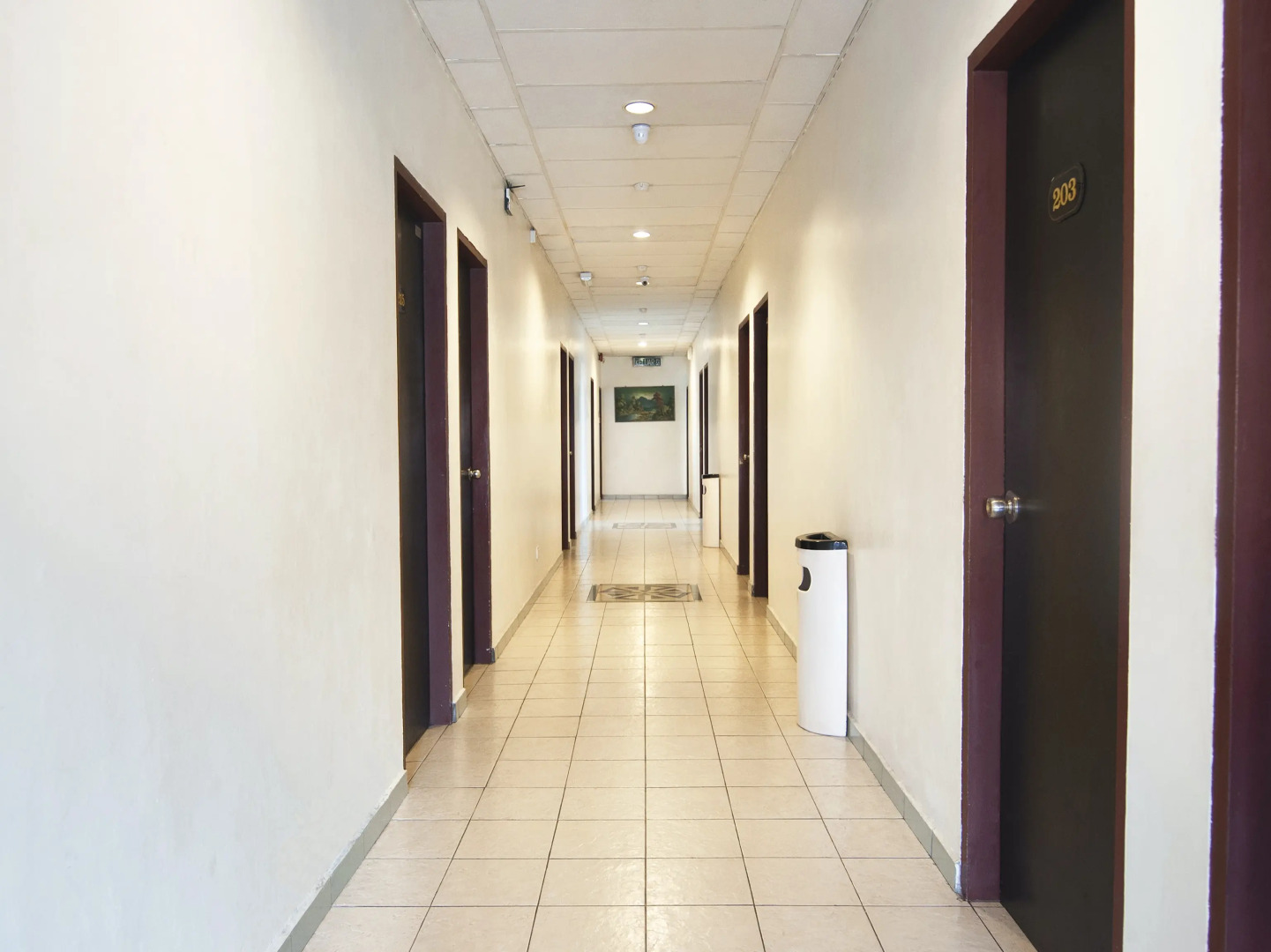 Kristal Hotel by OYO