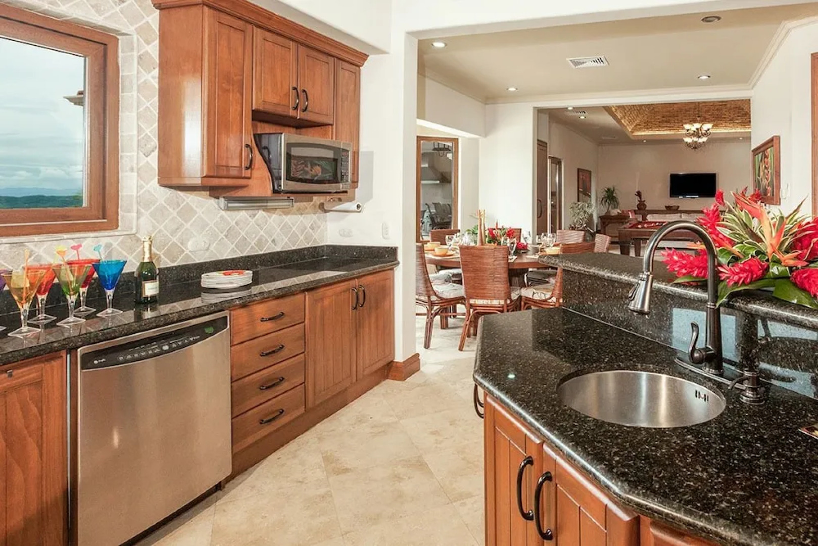 Amazing Ocean View 8 Bedroom Villa