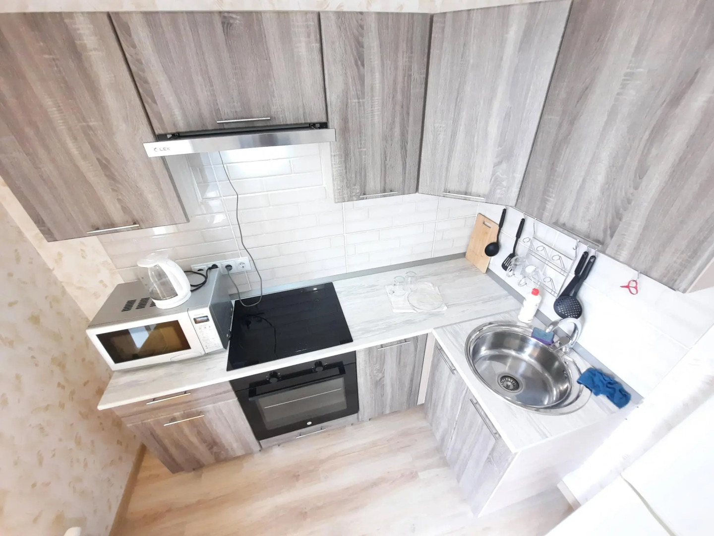 К энд К Апартментс на улице Революции 48В