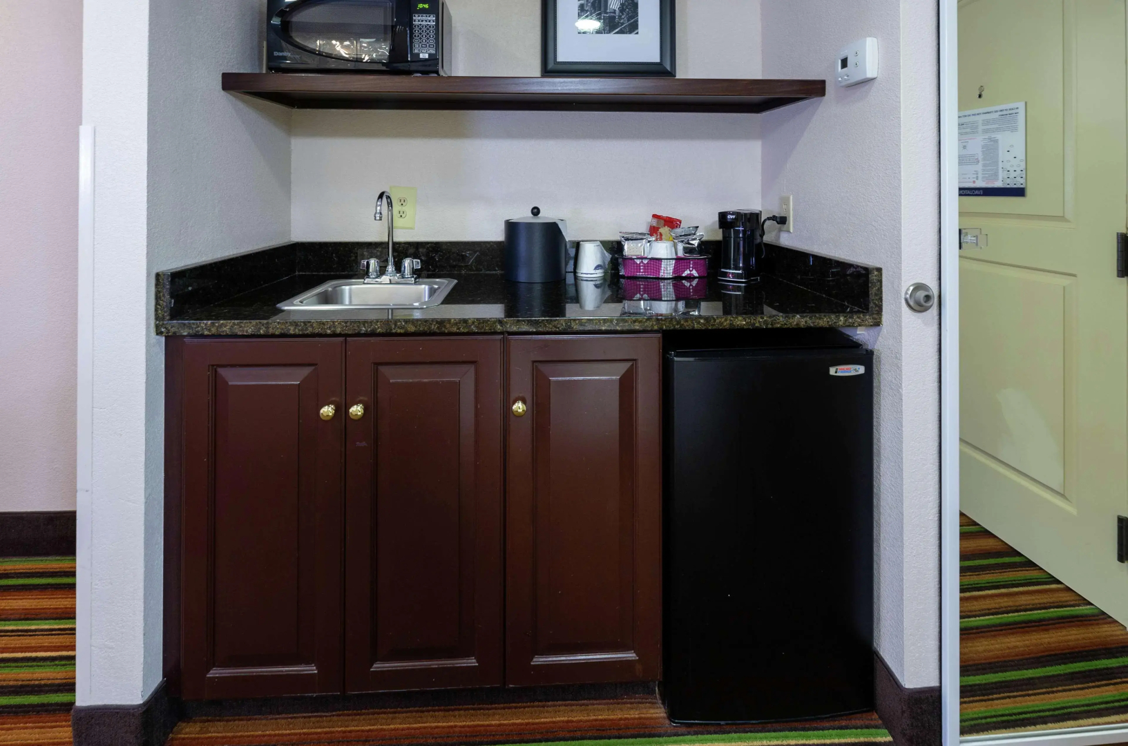 Hampton Inn Winston-Salem Hanes Mall