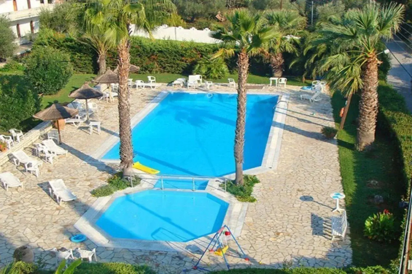 Gerekos Apartments