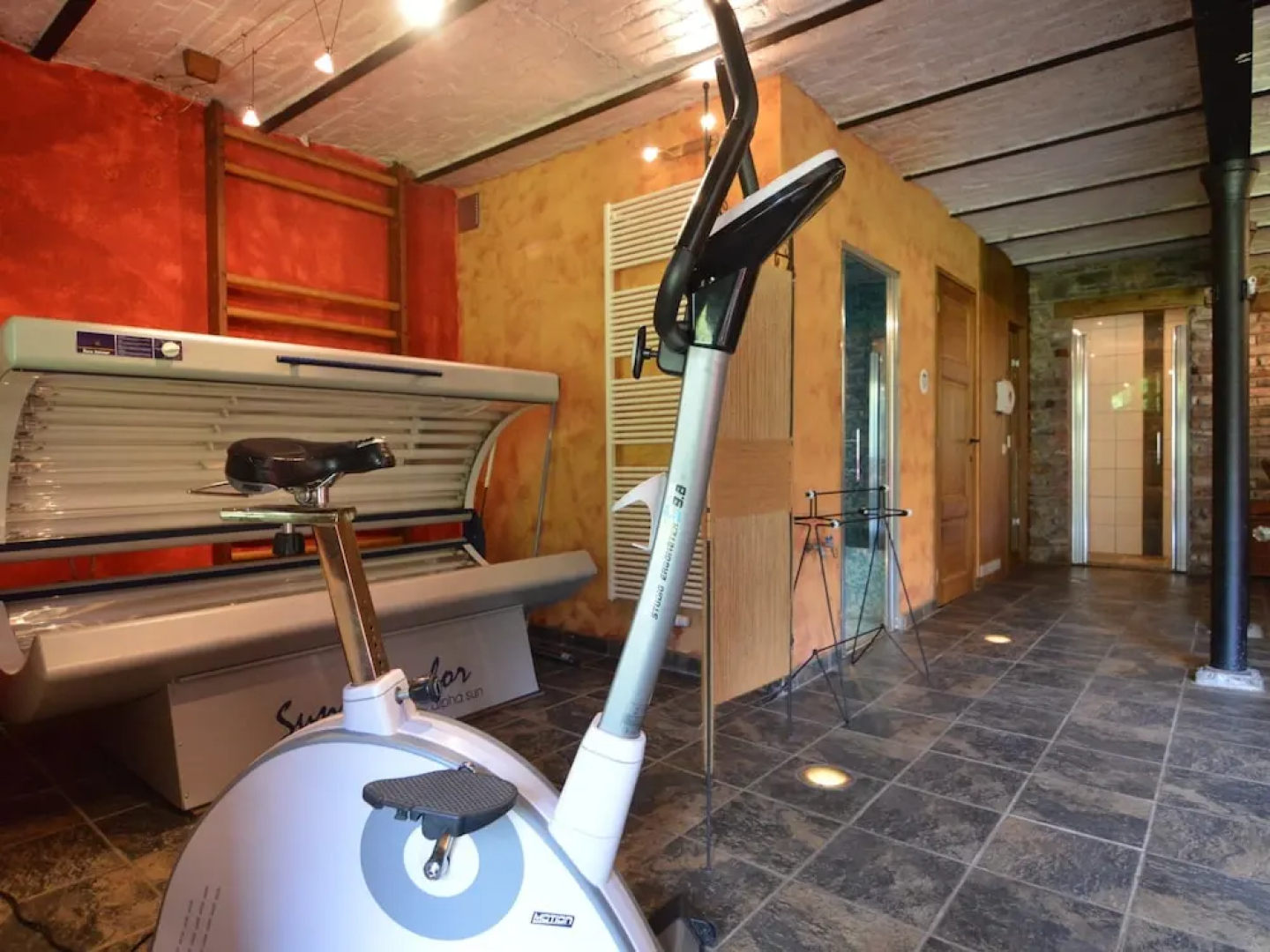 Well Kept Gite, Short Distance From the River and Forest