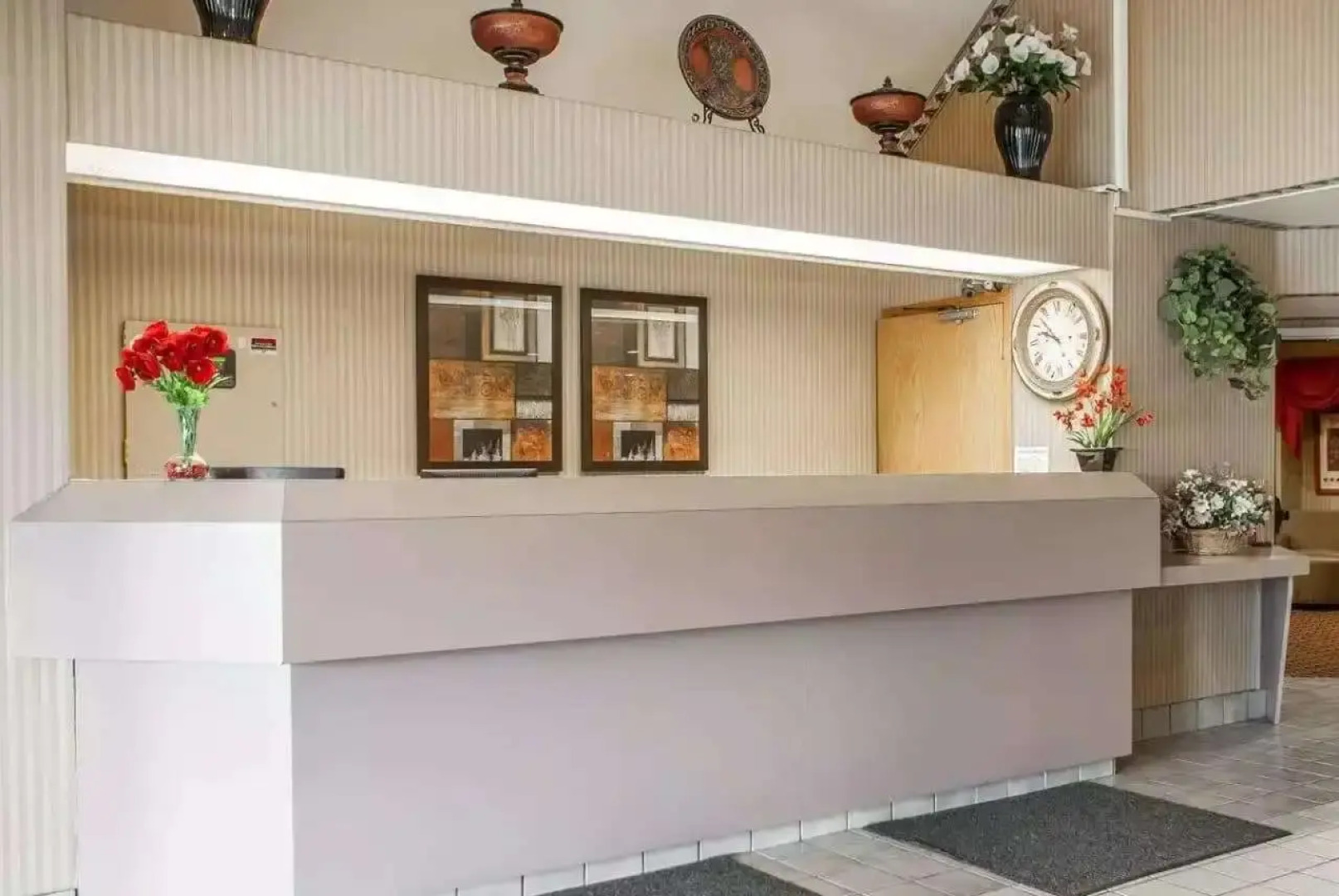 Baymont Inn & Suites by Wyndham Mukwonago