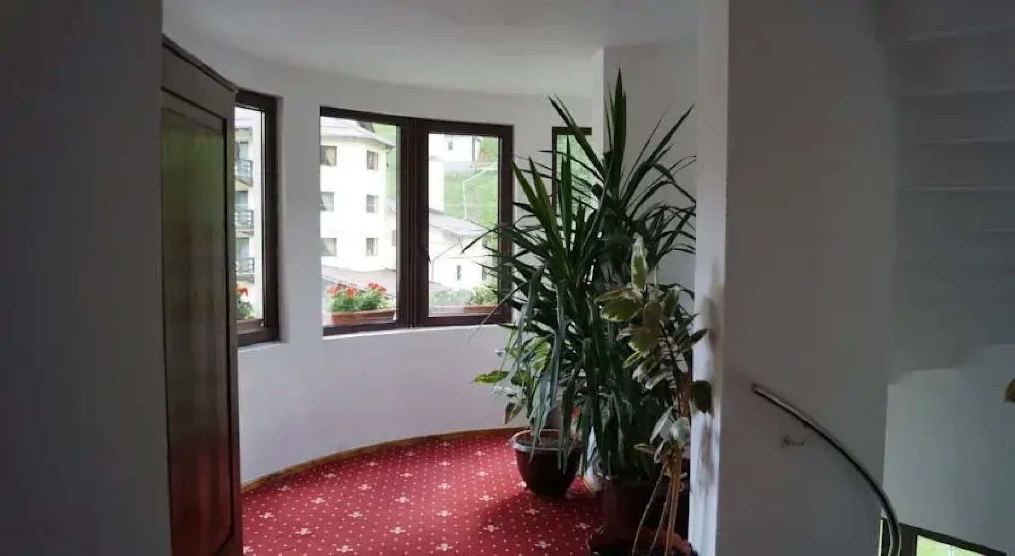 Complex Craiasa - Vila Lucica