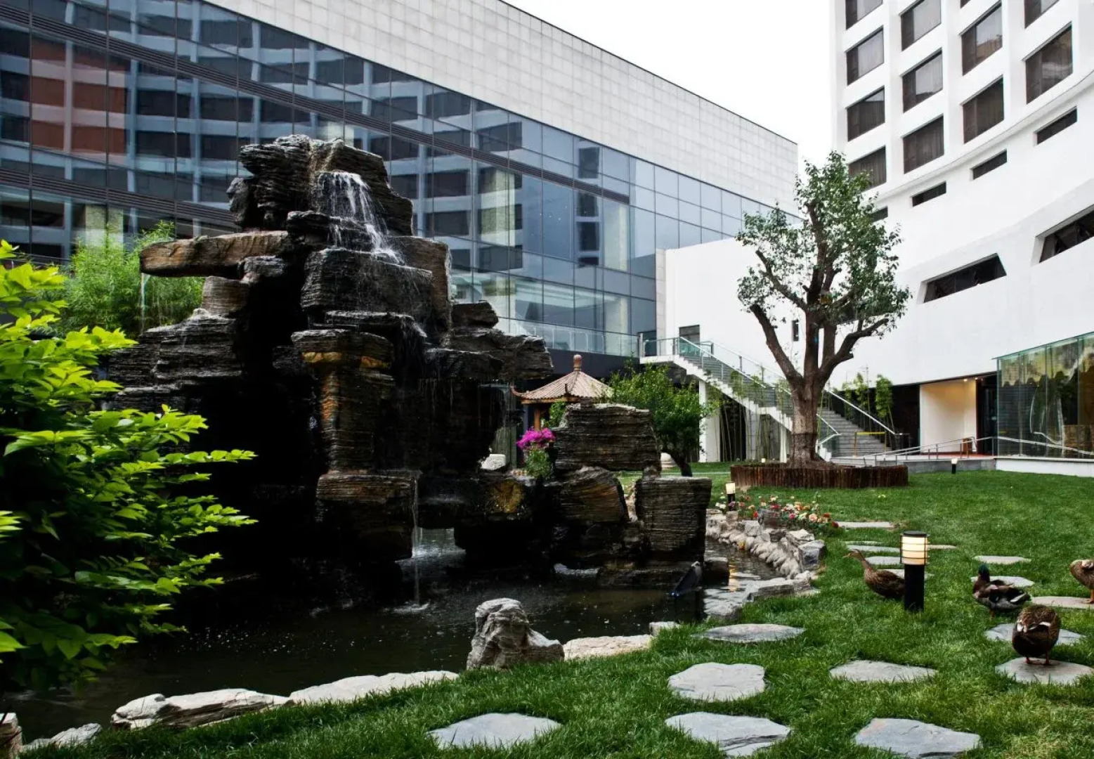 Beijing International Hotel