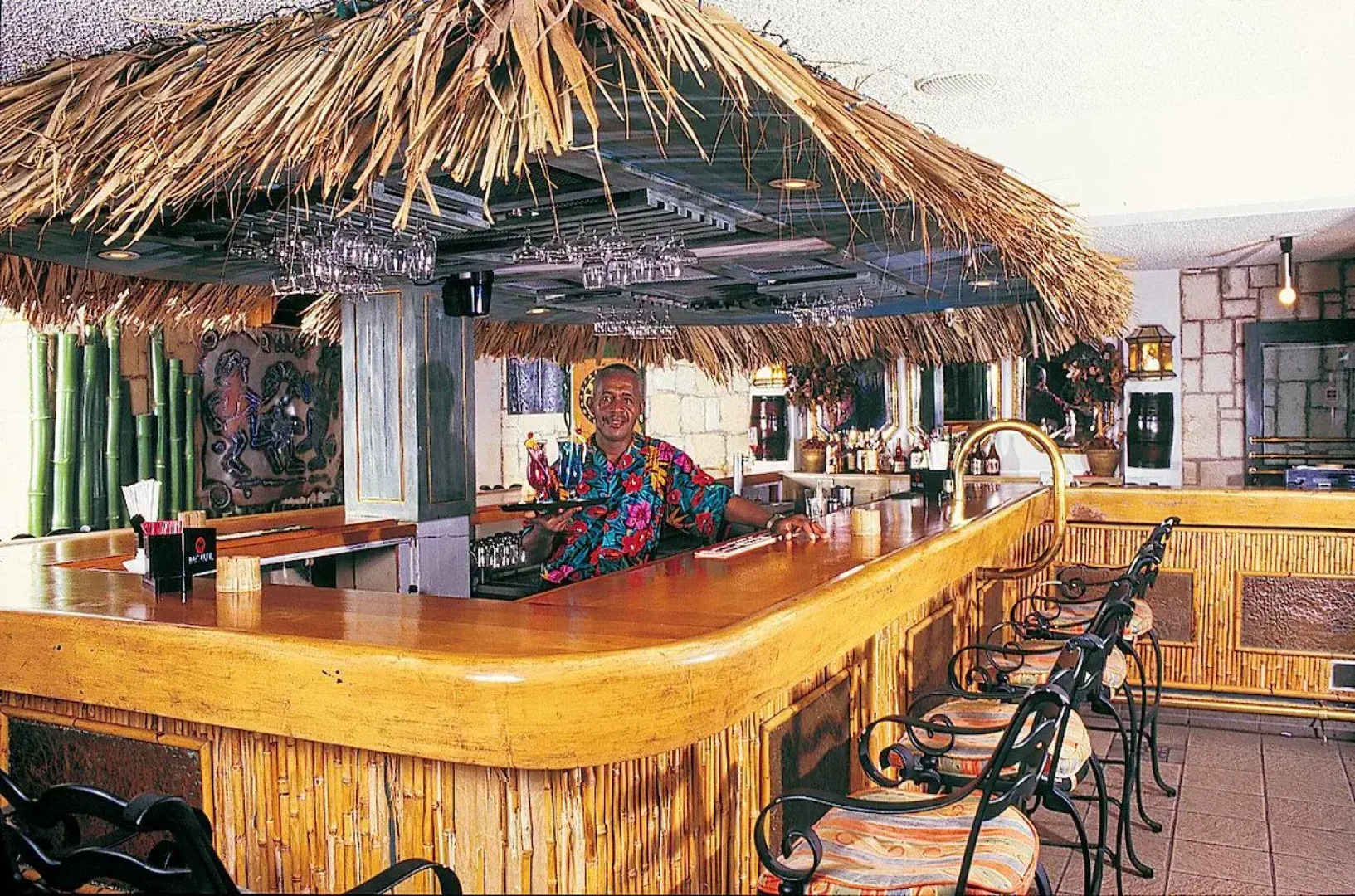 Doctors Cave Beach Hotel